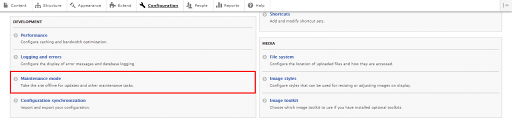 Drupal updaten. Ga naar het tabblad Configuratie en selecteer Onderhoudsmodus.
